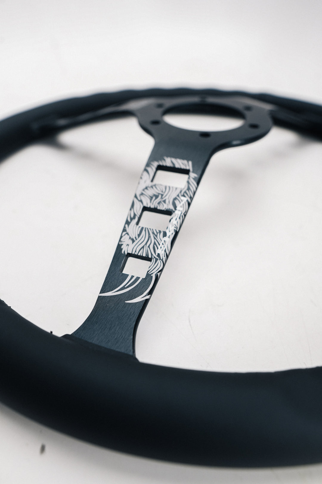 FUGUZ EP2 STEERING WHEEL