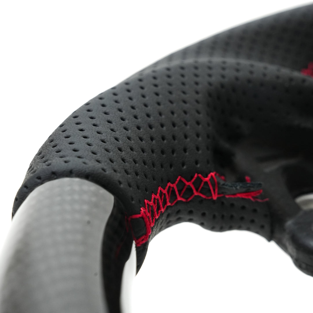 TOYOTA RAV4 OEM PLUS STEERING WHEEL